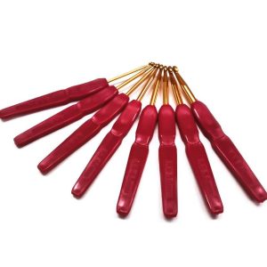 N143 - Set med 8 st. ergonomiska virknålar