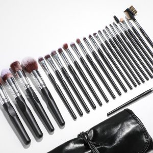 24 st. professionella och exklusiva sminkborstar i fodral Svart / Silver