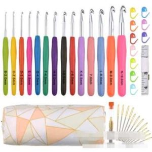 CE013 - Set med 14 st. virknålar plus stickmarkörer, måttband m.m.