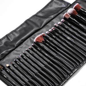 24 st. professionella och exklusiva sminkborstar i fodral Svart / Svart